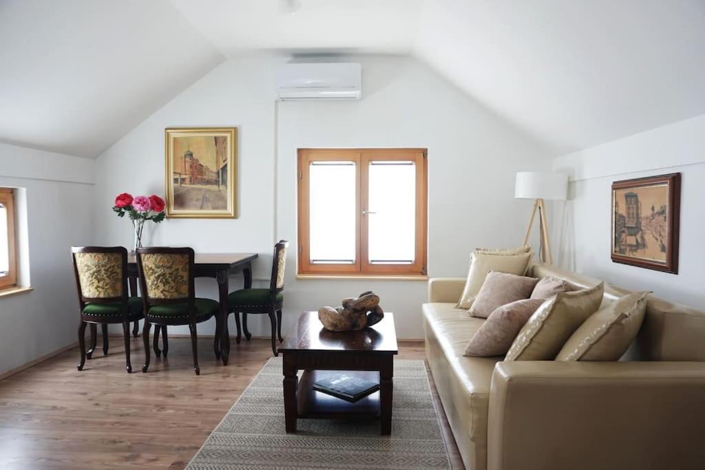 Airport Studio Loft - Galleria Belgrad Dış mekan fotoğraf